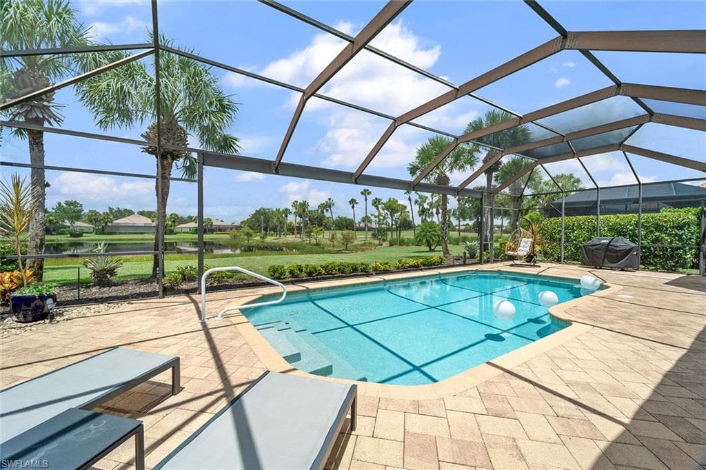 11945 Heather Woods Ct, Naples, FL 34120-45
