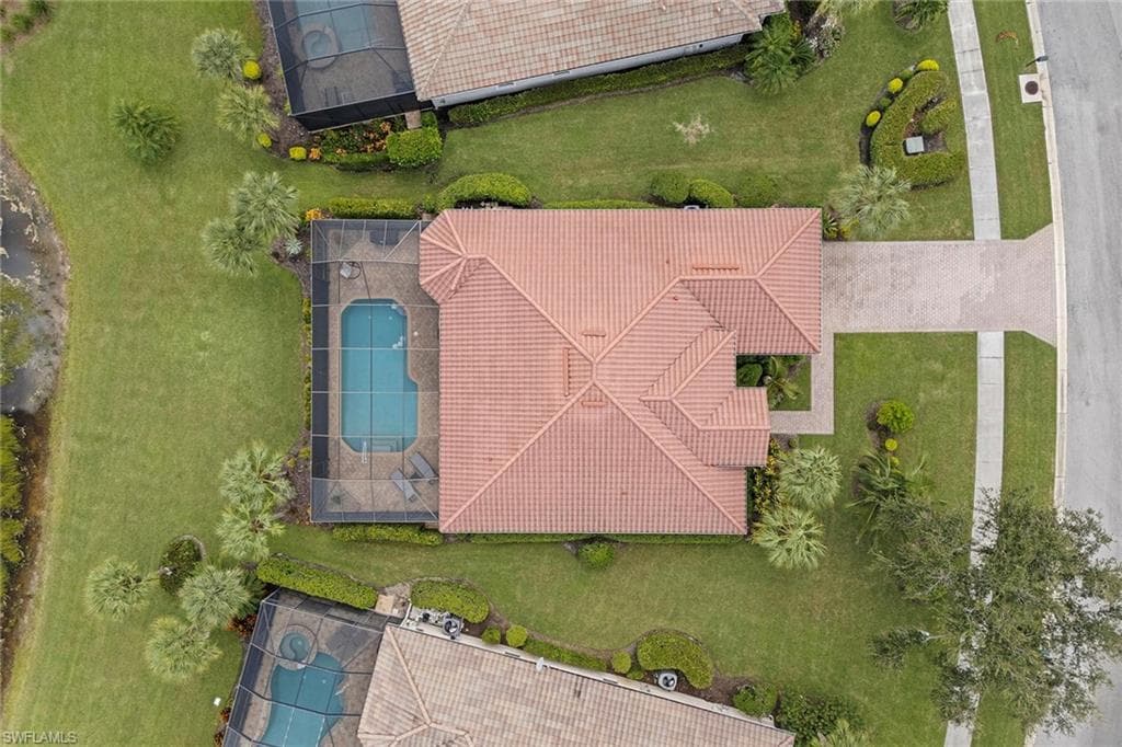 11945 Heather Woods Ct, Naples, FL 34120-5