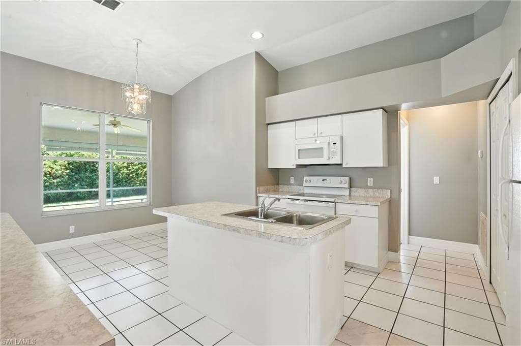 3681 Bali Ln, Estero, FL 33928-8