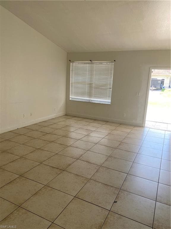 4542 30th St SW, Lehigh Acres, FL 33973-6