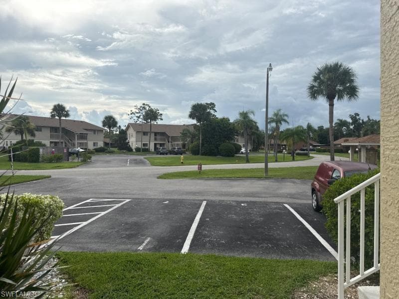 5709 Foxlake Dr 102, North Fort Myers, FL 33917-15