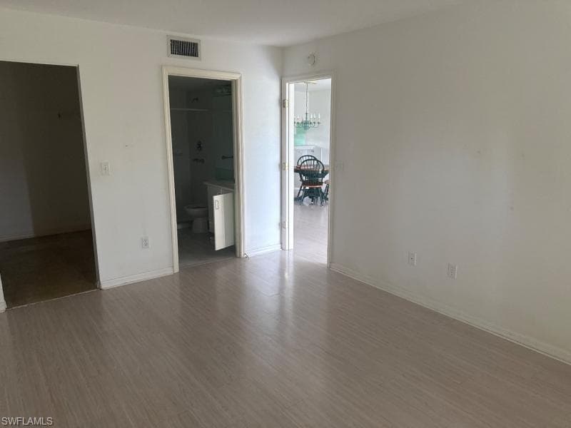5709 Foxlake Dr 102, North Fort Myers, FL 33917-4