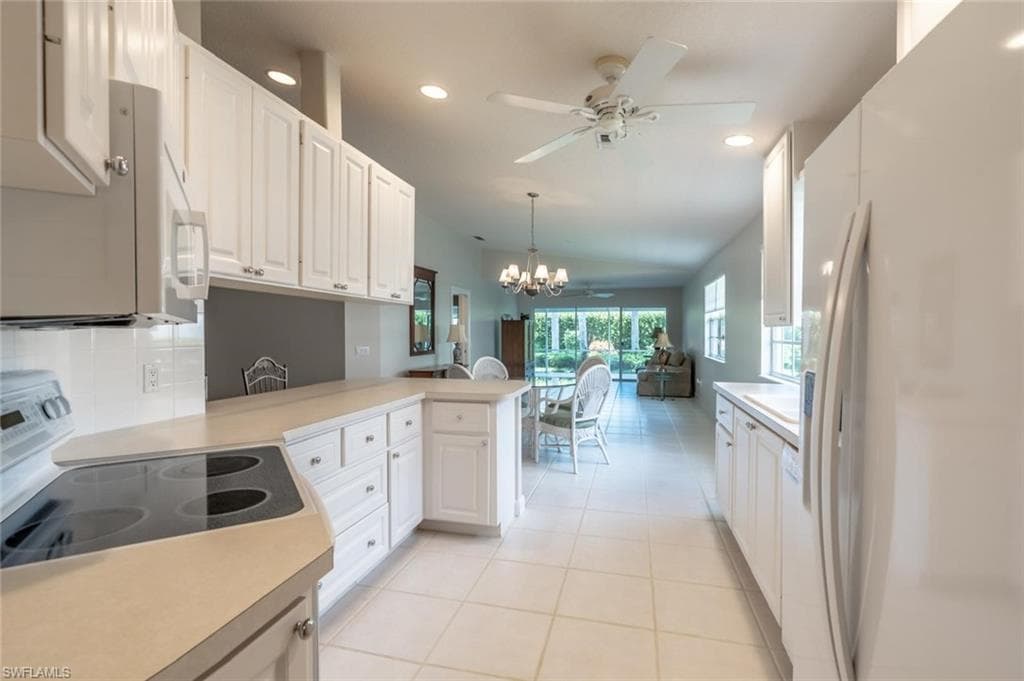 4159 Saint George Ln, Naples, FL 34119-15