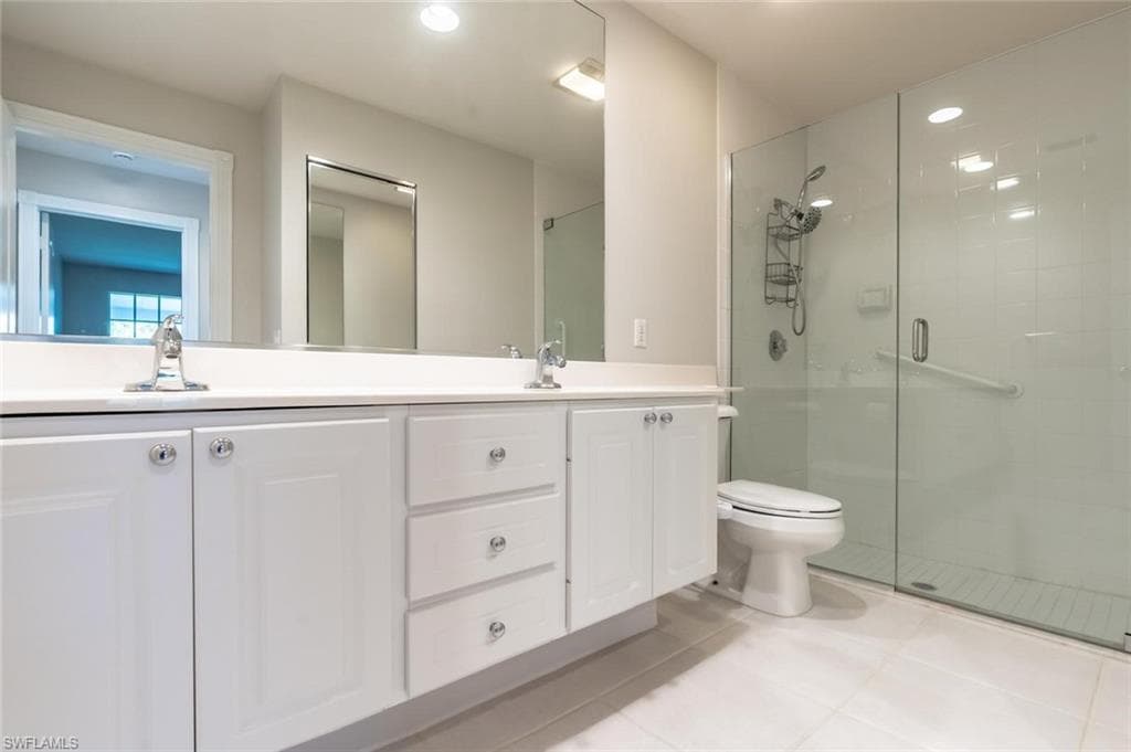 4159 Saint George Ln, Naples, FL 34119-24