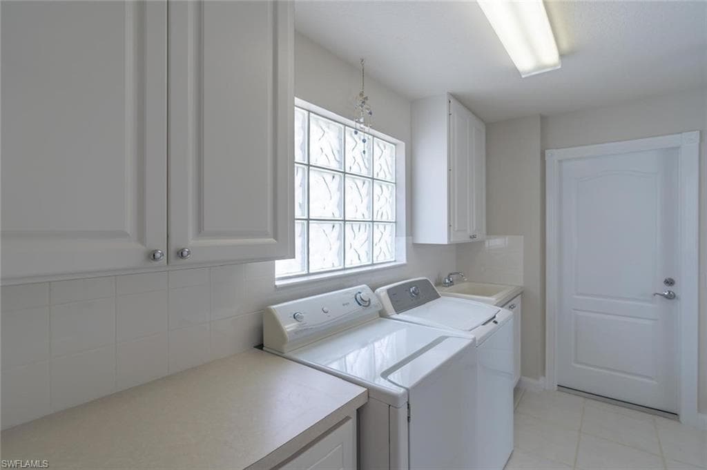 4159 Saint George Ln, Naples, FL 34119-28