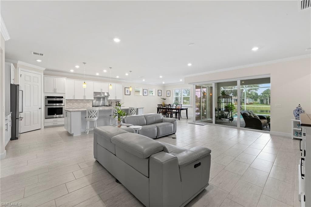 10530 Jackson Square Dr, Estero, FL 33928-20