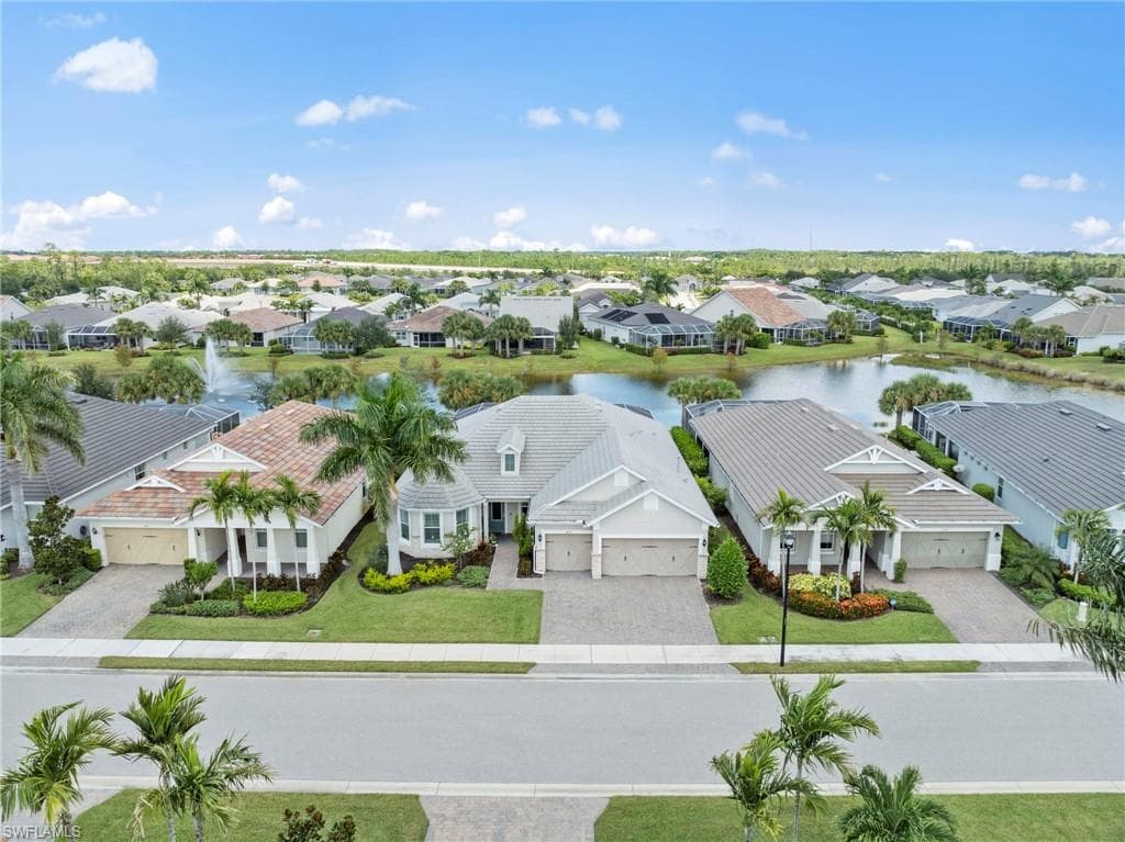 10530 Jackson Square Dr, Estero, FL 33928-40