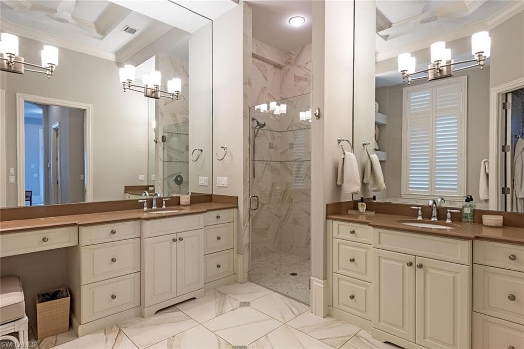 2087 Rivoli Ct, Naples, FL 34105-9