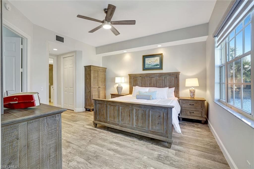 770 Bentwater Cir 103, Naples, FL 34108-10