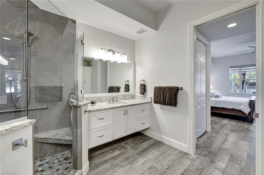 770 Bentwater Cir 103, Naples, FL 34108-12