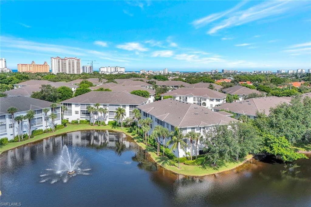 770 Bentwater Cir 103, Naples, FL 34108-20