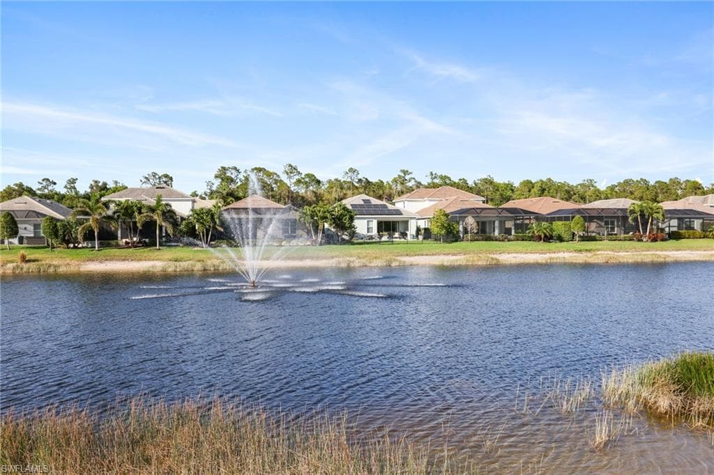 3275 Pilot Cir, Naples, FL 34120-36