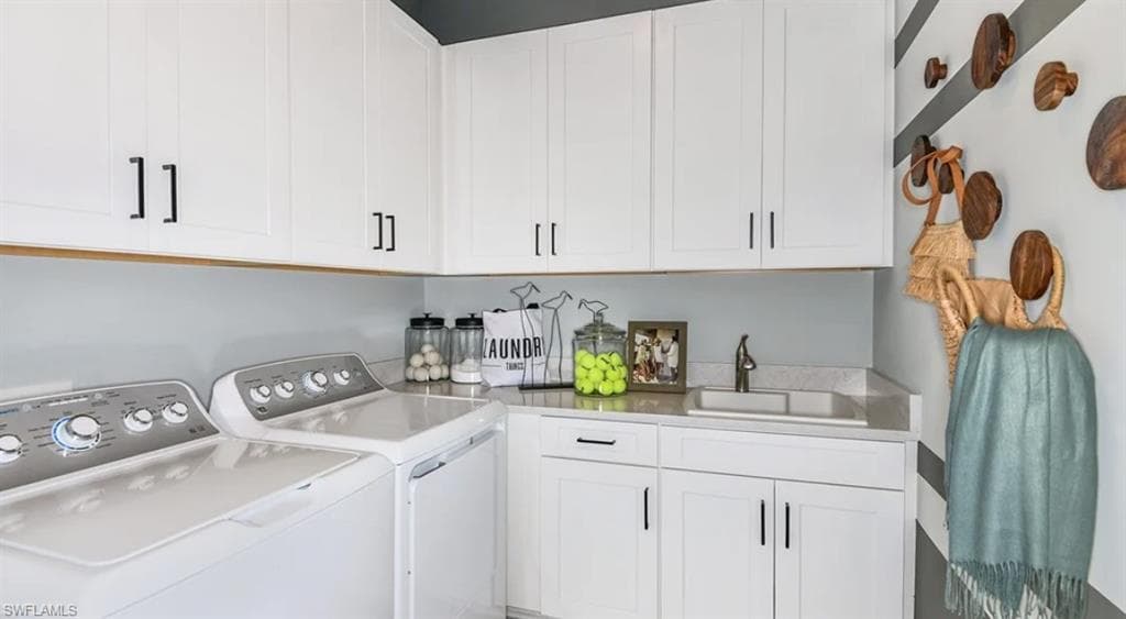 15804 Derna St, Naples, FL 34114-21