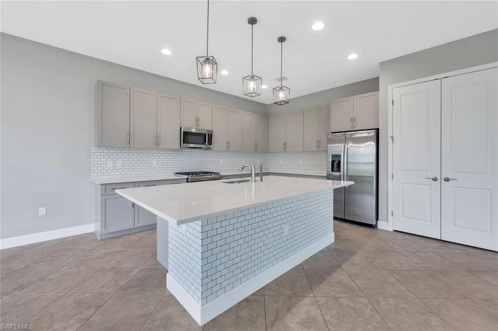 12260 Red Pine Pl, Estero, FL 33928-11