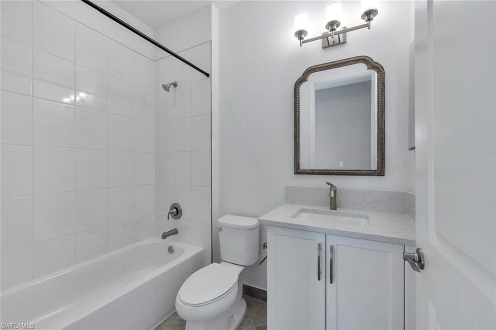 12260 Red Pine Pl, Estero, FL 33928-30