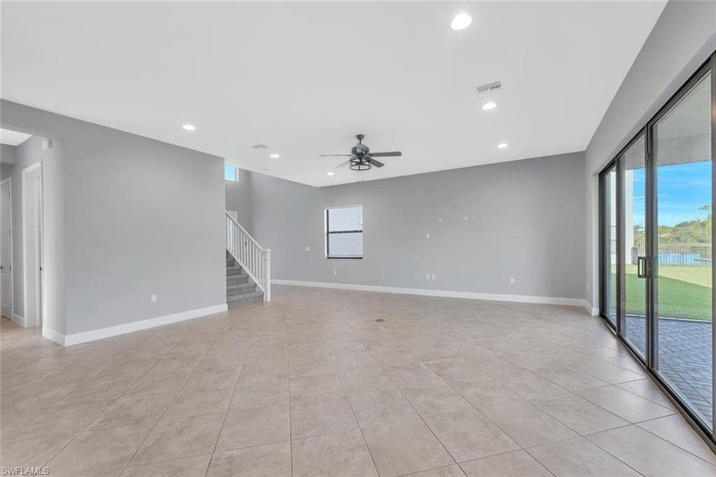 12260 Red Pine Pl, Estero, FL 33928-5