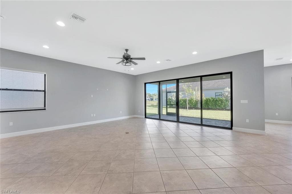 12260 Red Pine Pl, Estero, FL 33928-6