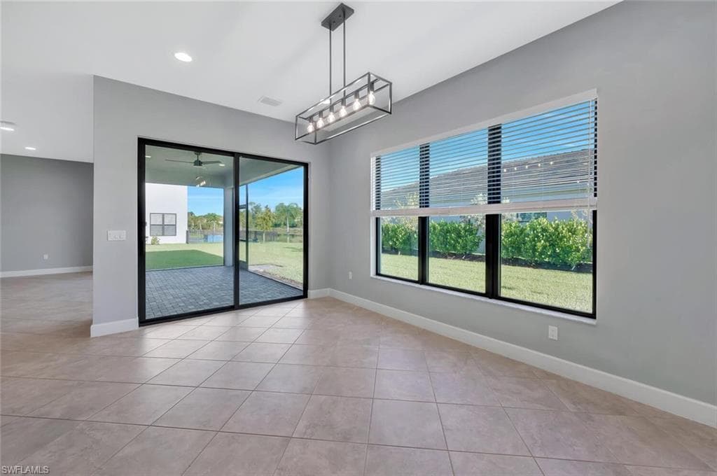 12260 Red Pine Pl, Estero, FL 33928-8