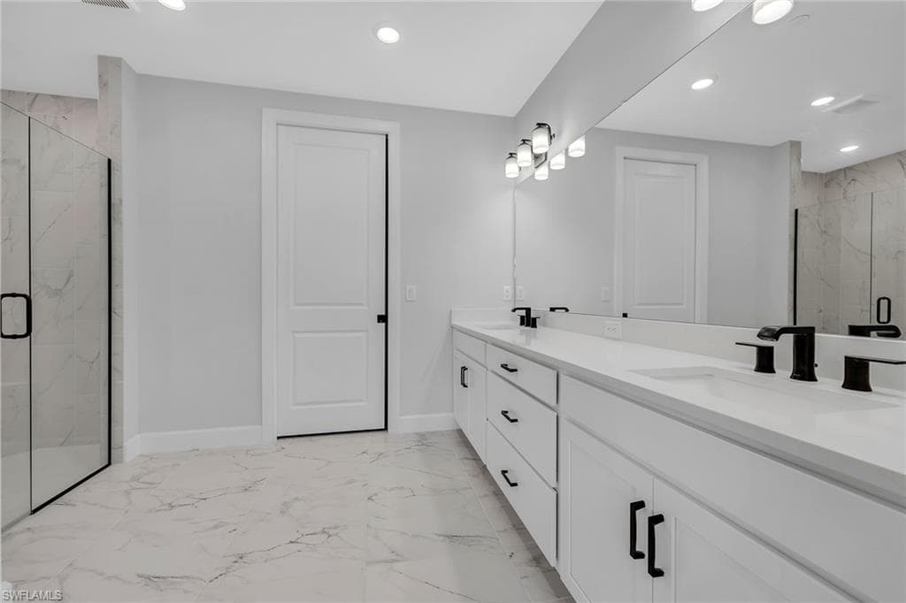 15328 Lucerna St, Naples, FL 34114-18