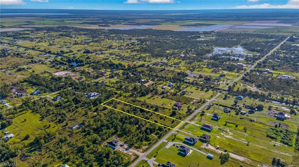 3765 62nd Ave NE, Naples, FL 34120-4