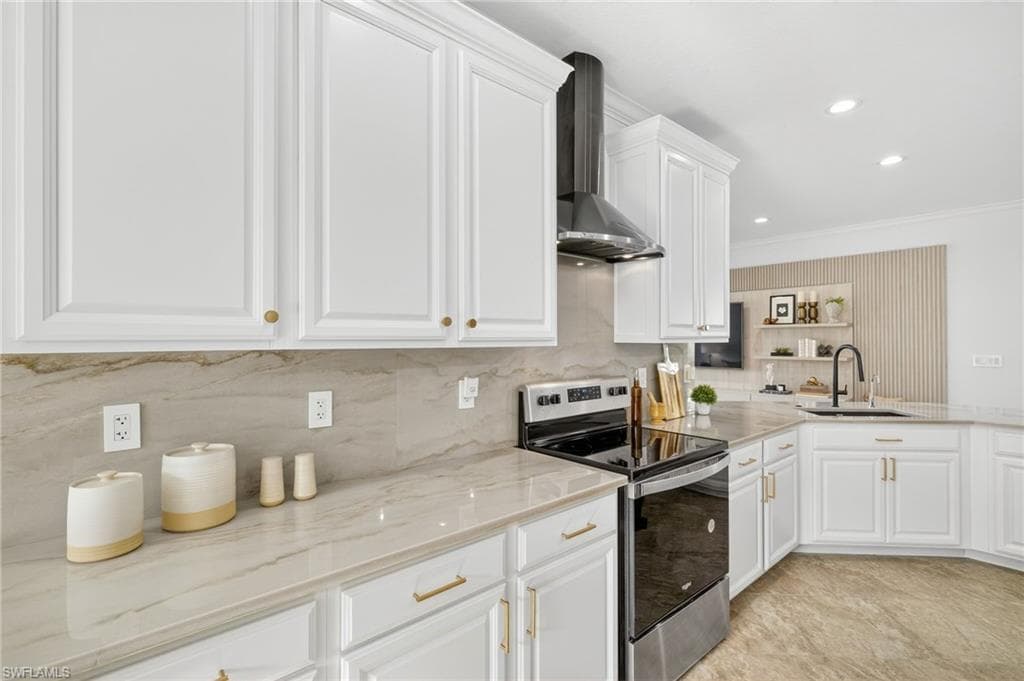 2131 Vermont Ln, Naples, FL 34120-11