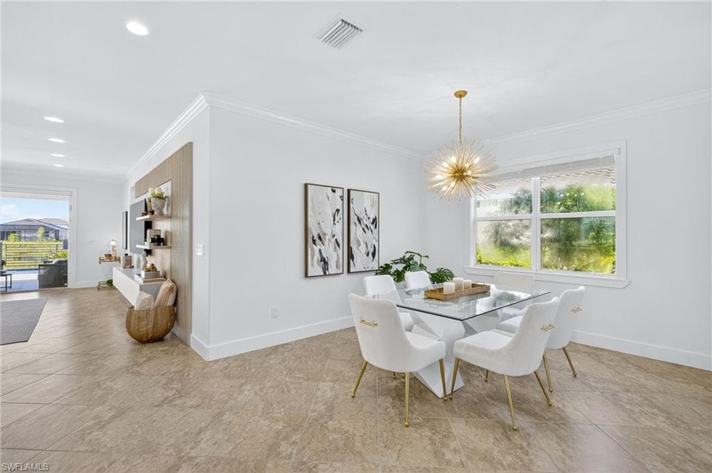 2131 Vermont Ln, Naples, FL 34120-13