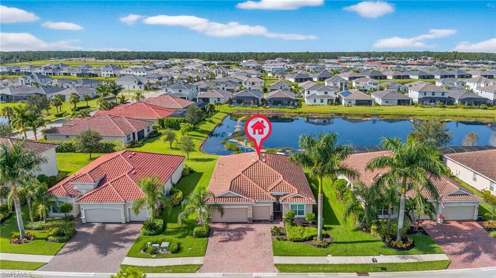 2131 Vermont Ln, Naples, FL 34120-30