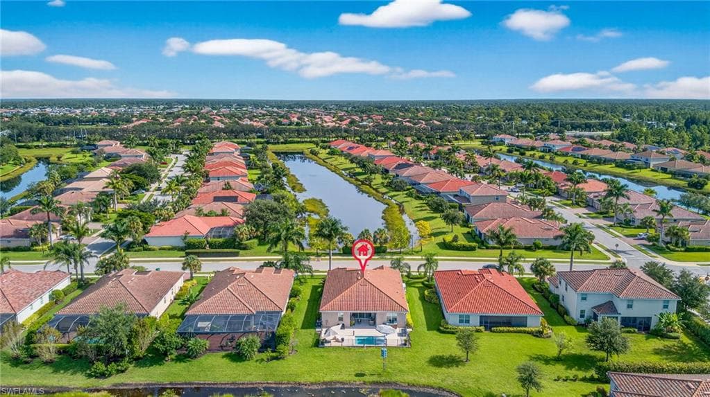 2131 Vermont Ln, Naples, FL 34120-32