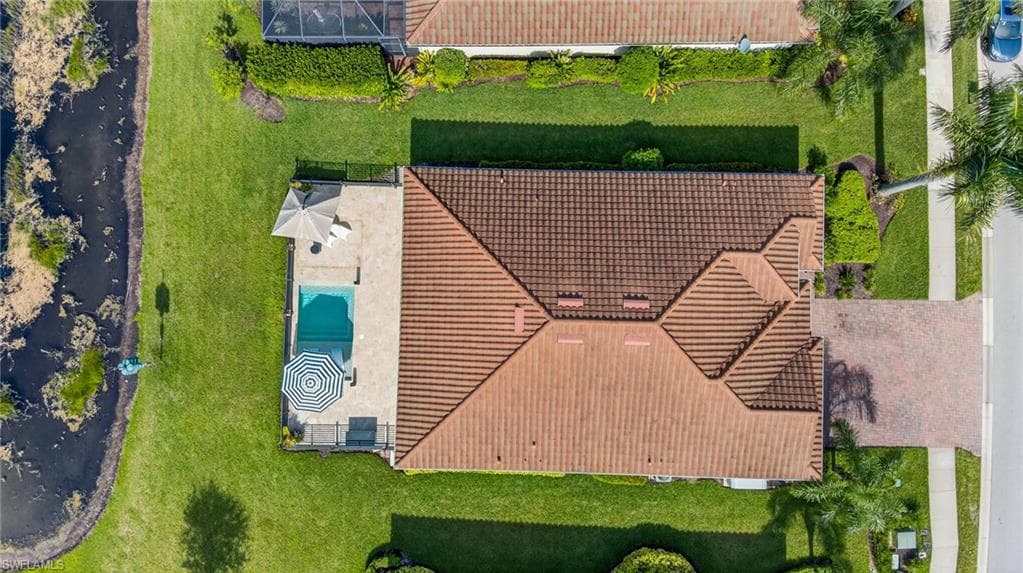 2131 Vermont Ln, Naples, FL 34120-33