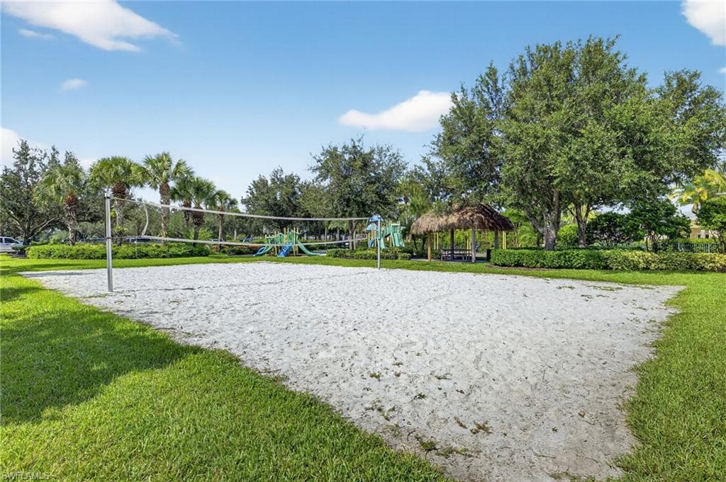 2131 Vermont Ln, Naples, FL 34120-49