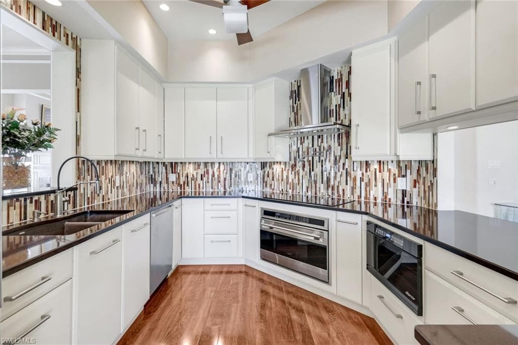 5129 Inagua Way, Naples, FL 34119-19