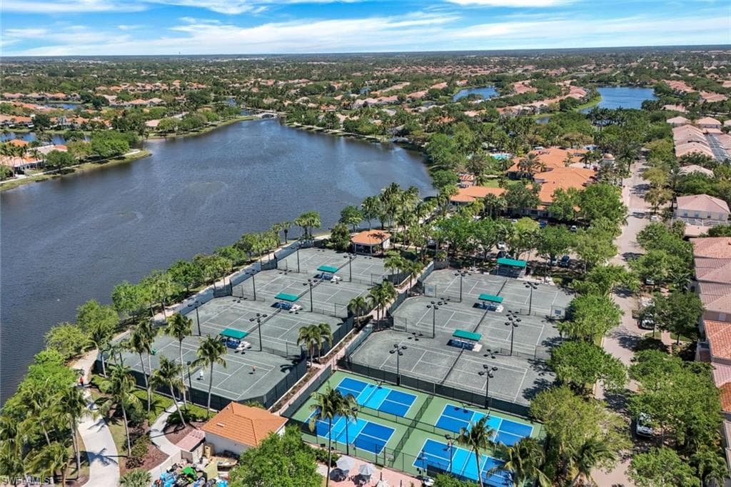 5129 Inagua Way, Naples, FL 34119-46