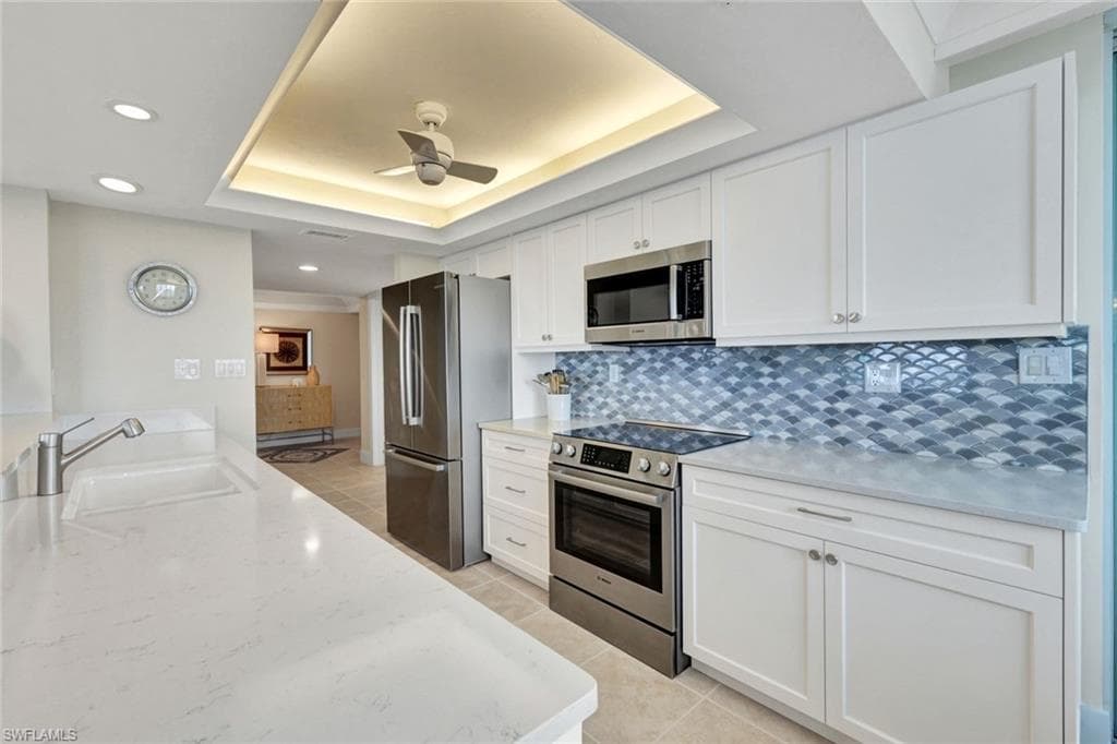 21 Bluebill Ave 1001, Naples, FL 34108-13