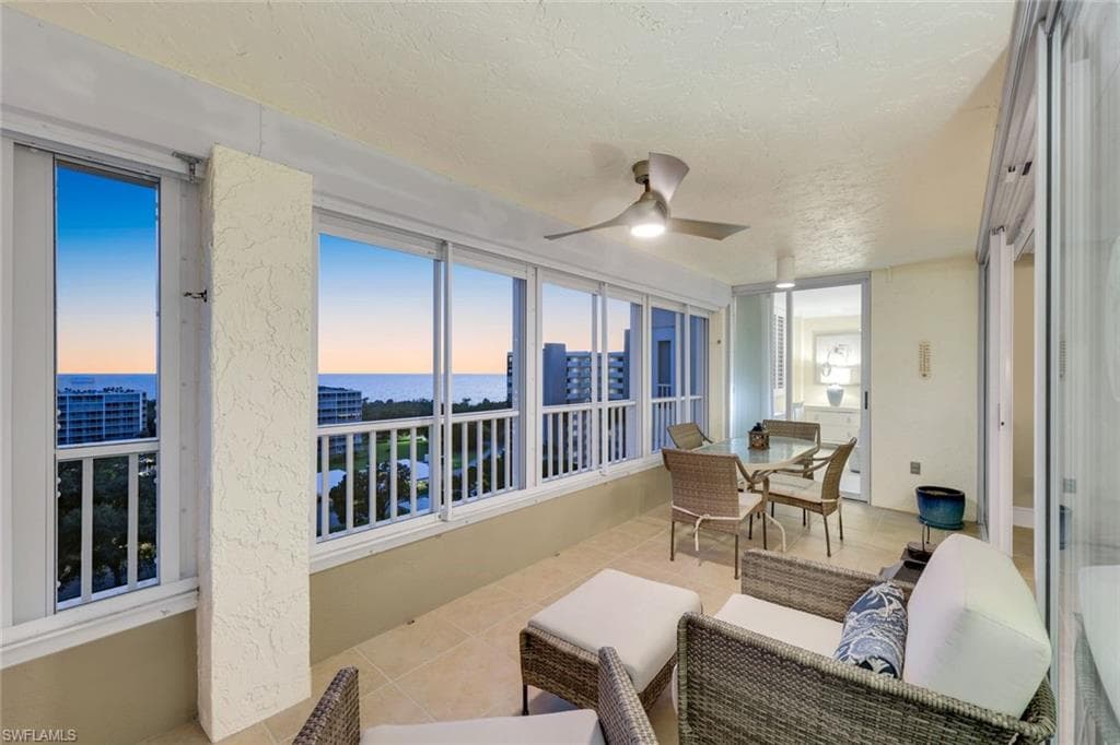 21 Bluebill Ave 1001, Naples, FL 34108-34