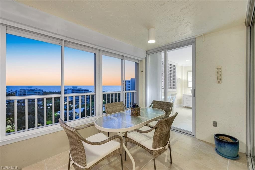 21 Bluebill Ave 1001, Naples, FL 34108-36
