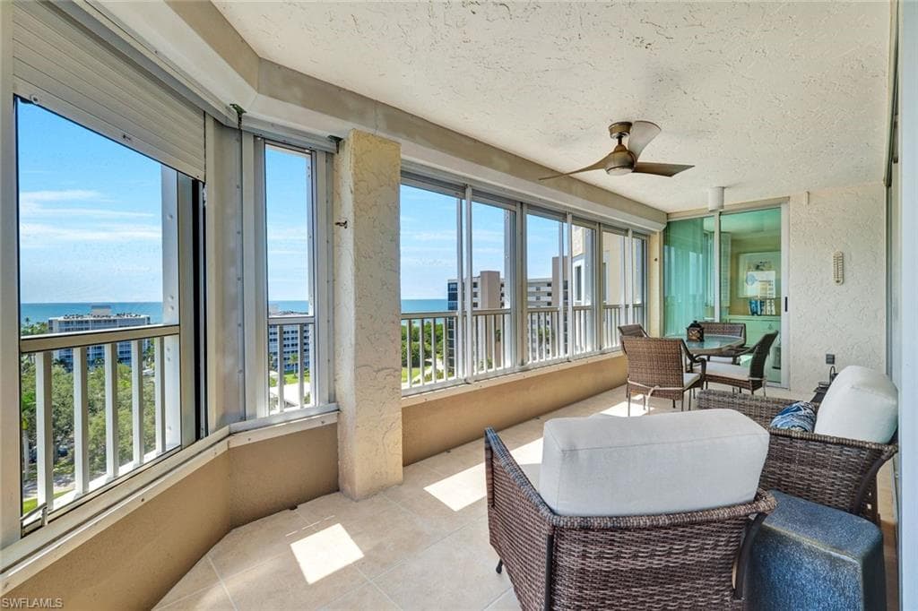 21 Bluebill Ave 1001, Naples, FL 34108-38