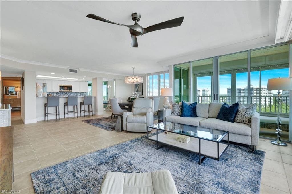 21 Bluebill Ave 1001, Naples, FL 34108-8