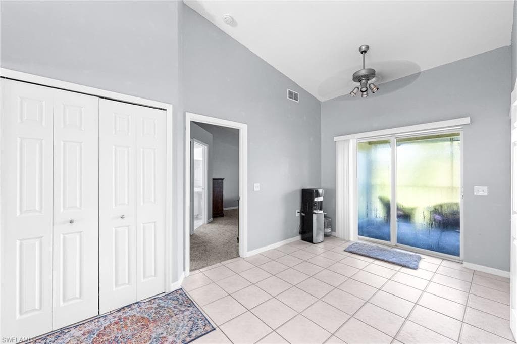 4935 Sandra Bay Dr 3-204, Naples, FL 34109-14