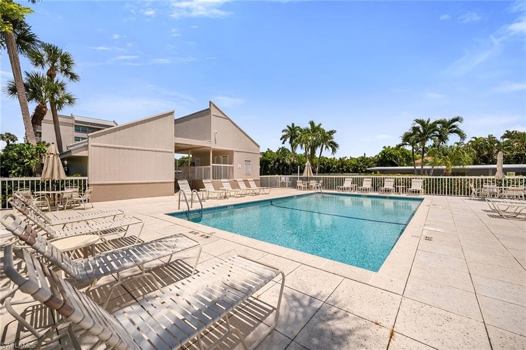 801 Collier Blvd N306, Marco Island, FL 34145-35