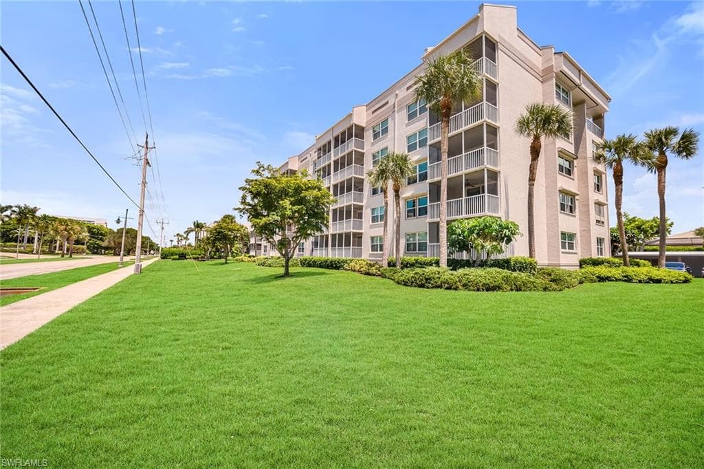 801 Collier Blvd N306, Marco Island, FL 34145-38