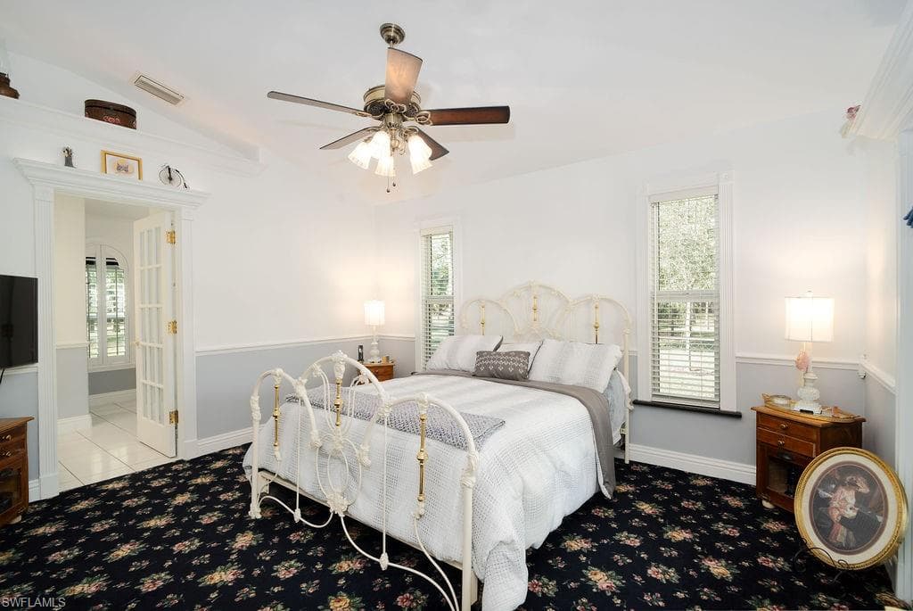 2421 22nd Ave NE, Naples, FL 34120-11