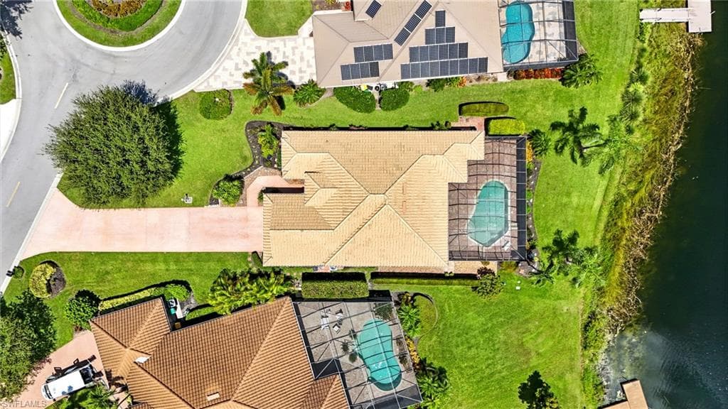 10826 Fulmar Ct, Naples, FL 34119-28