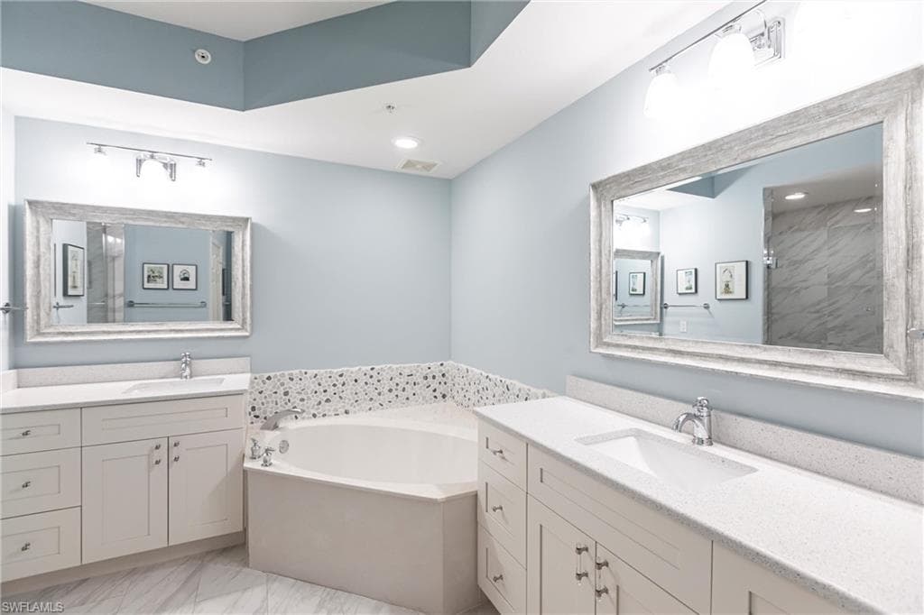 451 Bayfront Pl 5309, Naples, FL 34102-22