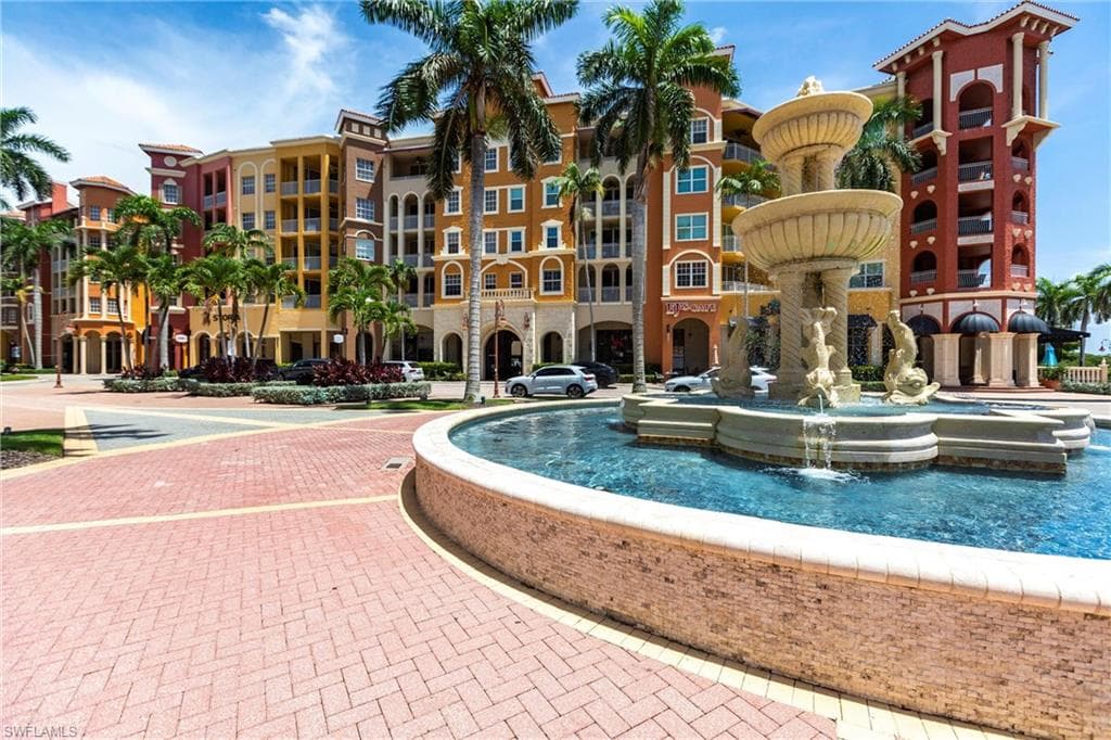 451 Bayfront Pl 5309, Naples, FL 34102-5