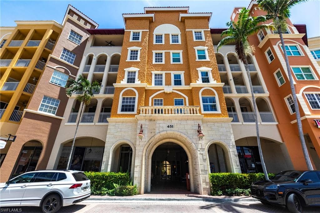 451 Bayfront Pl 5309, Naples, FL 34102-6