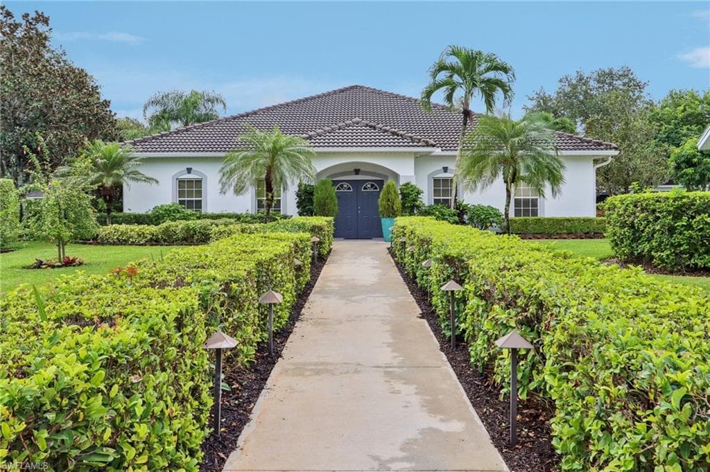 1115 Partridge Cir 101, Naples, FL 34104-22