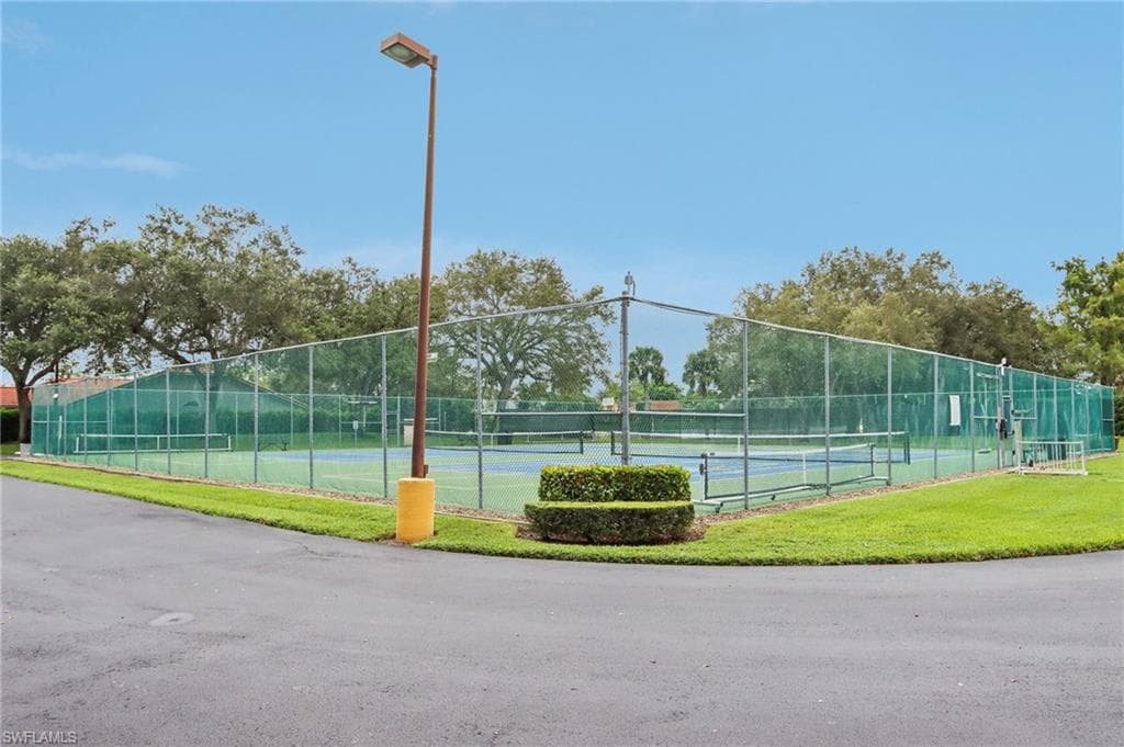 1115 Partridge Cir 101, Naples, FL 34104-26
