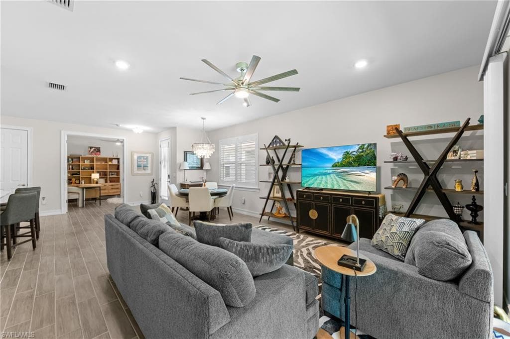 1029 Tranquil Brook Dr, Naples, FL 34114-10