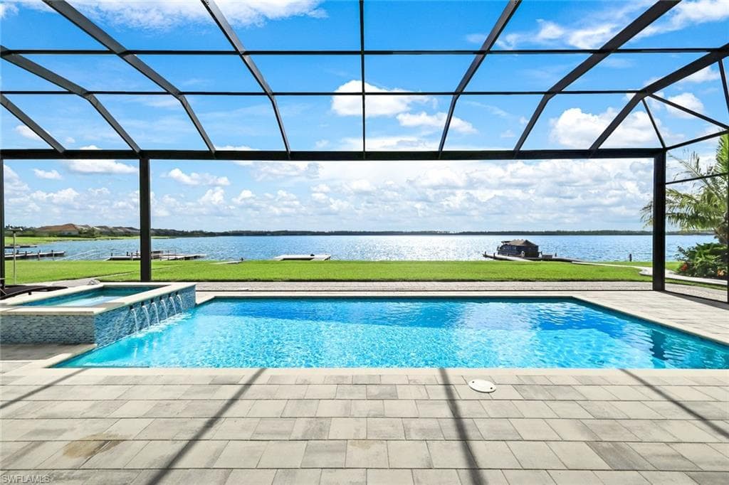 19093 Wildblue Blvd, Fort Myers, FL 33913-3