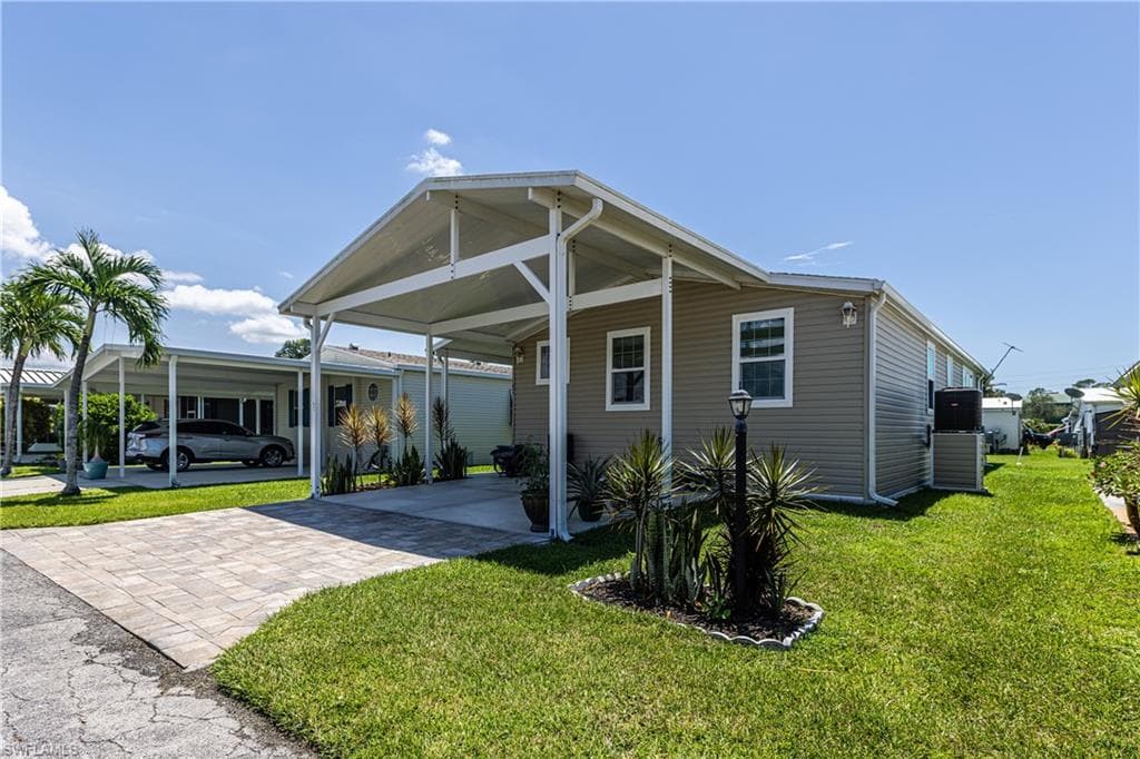 42 Amethyst Ave 42a, Naples, FL 34114-18